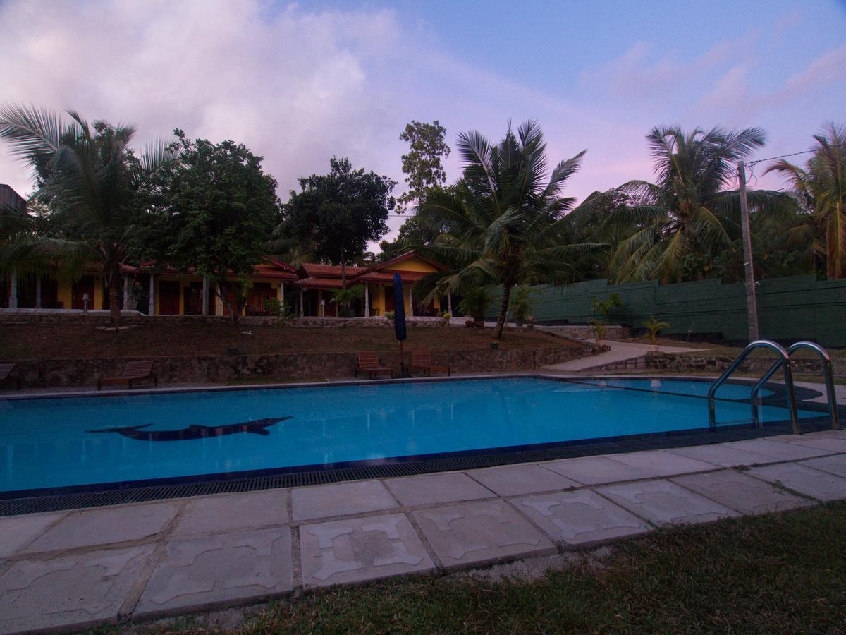 Resort Like No Other Uggalboda Bagian luar foto
